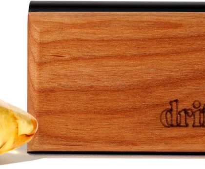 Drift Car Air Freshener – The Original Wood Air Freshener – Car Odor Eliminator – Long Lasting Scent – Auto Accessories – Metal Clip – Essential Oils – Clean Ingredients – Amber Scent Starter Kit