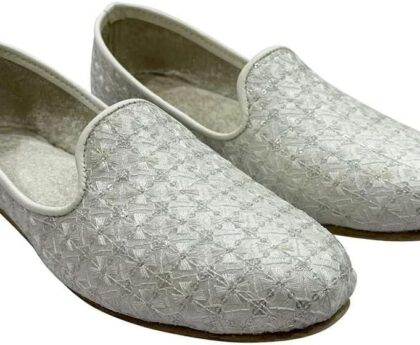 STOP N STYLE Handcrafted Punjabi Jutti for Men – Traditional Indian Slip-On Shoes | Ethnic Khussa Wedding, Cultural & Festive Wear Comfortable Mojari White Cream