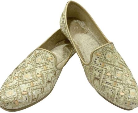 Punjabi Jutti for Mens Black Breathable Comfort Loafers Indian Shoes Sherwani Shoes