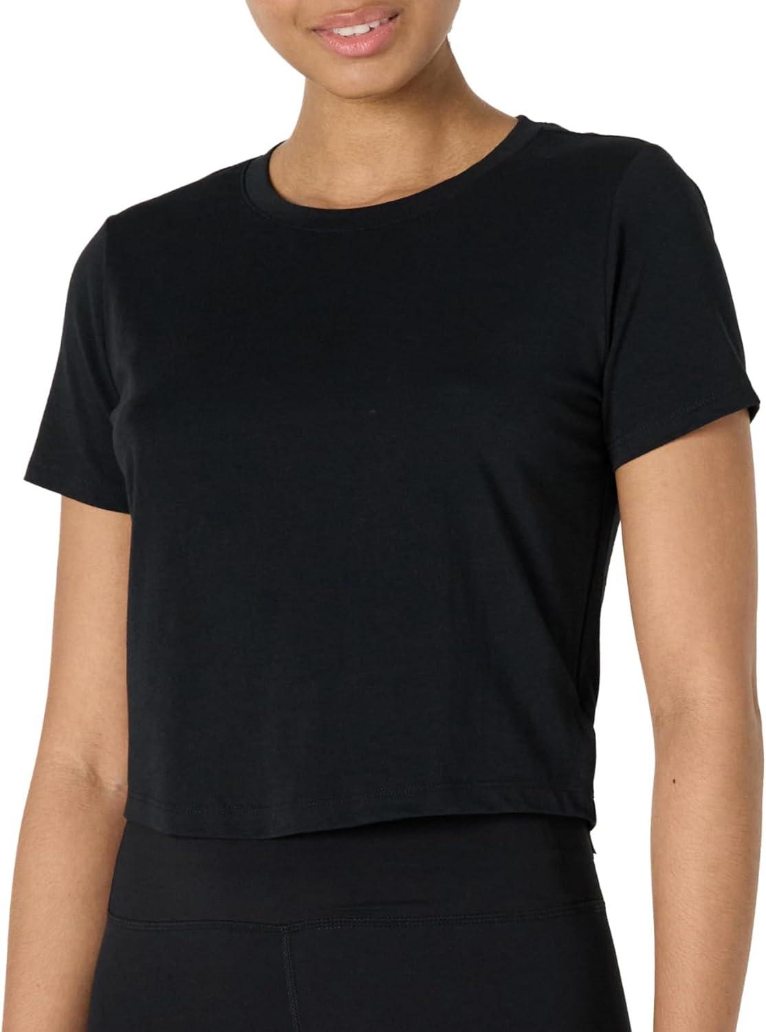 Amazon Essentials Women’s Active Soft Cotton Crewneck Short Sleeve Yoga Workout Lightweight Cropped T-Shirt