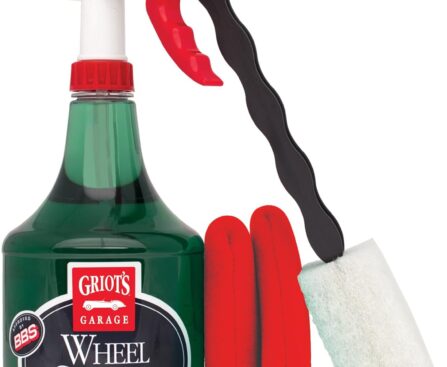 Griot’s Garage Wheel Cleaning Kit, Includes Wheel Cleaner, Long-Reach Scrubbing Wheel Brush, and Two Mitts, 11224