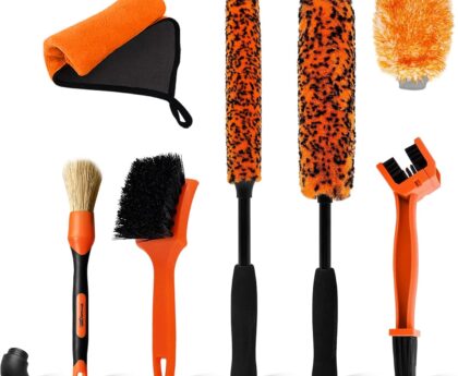 YeewayVeh 7PCS Motorcycle Cleaning Kit with 2-Size Bendable Wheel Brushes-Hard Reach Brush,Tire and Chain Brush, Boar Hair Detailing Brush, Wash Mitt & Microfiber Towel for Dirt Bike & Car Wheels