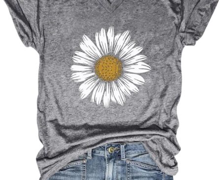 Women’s T-Shirts V-Neck Dragonfly Tee Cute Summer Graphic Shirts Vintage Boho Flowers Short Sleeve T Shirt