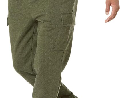 Amazon Essentials Men’s Cargo Fleece Jogger Sweatpant with Relaxed Fit
